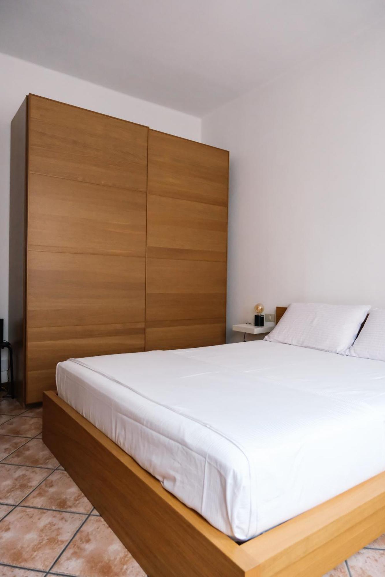 Flora Inn, Paglia 2 - Nel Cuore Del Centro Citta 贝尔加莫 外观 照片