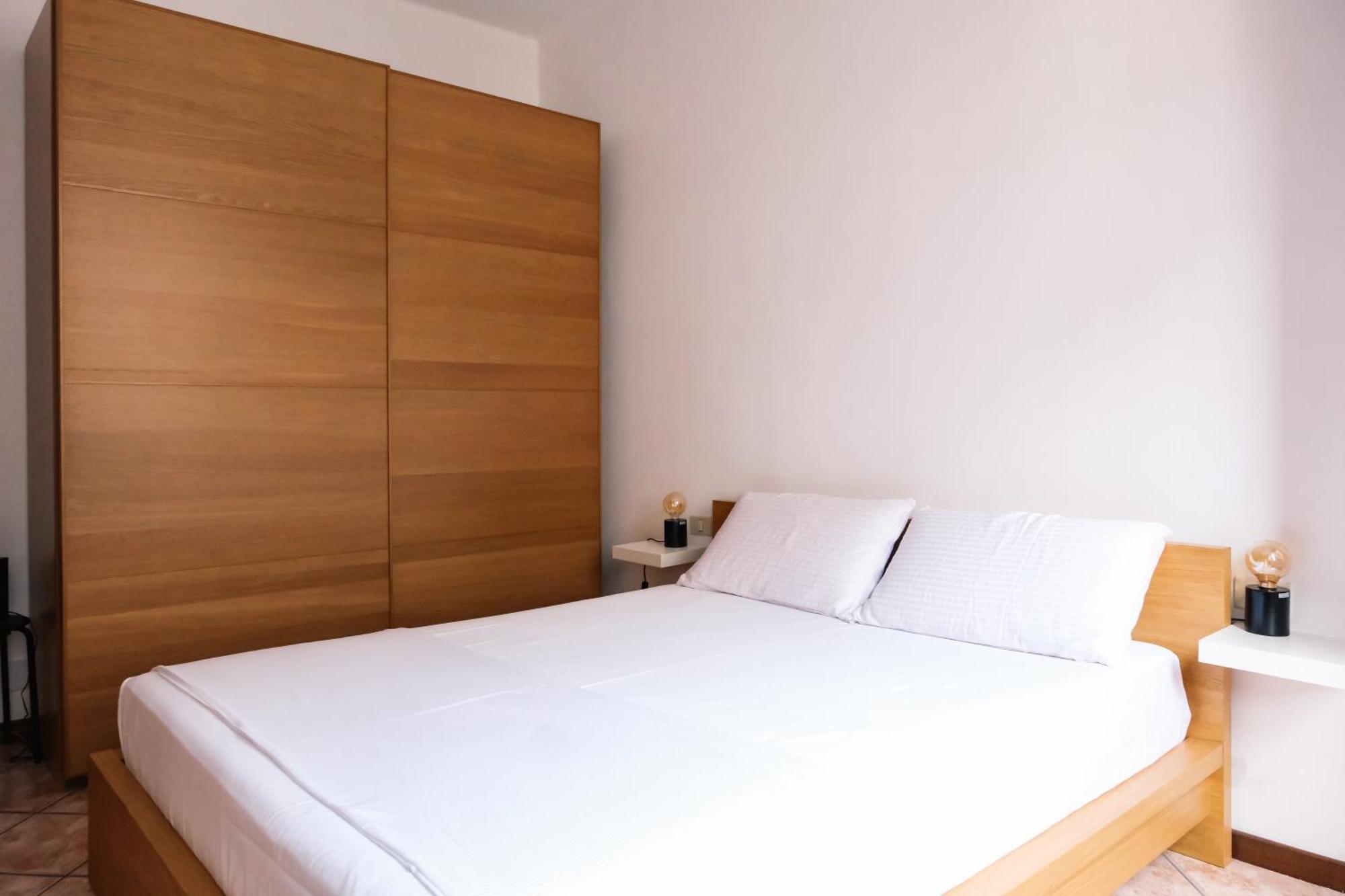 Flora Inn, Paglia 2 - Nel Cuore Del Centro Citta 贝尔加莫 外观 照片